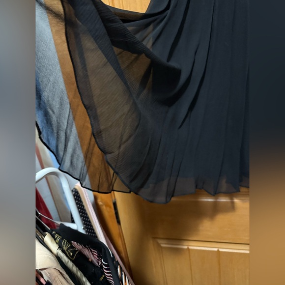 Jones, New York collection black 100% silk skirt size 10 zipper W 16 length 28 - Picture 6 of 12